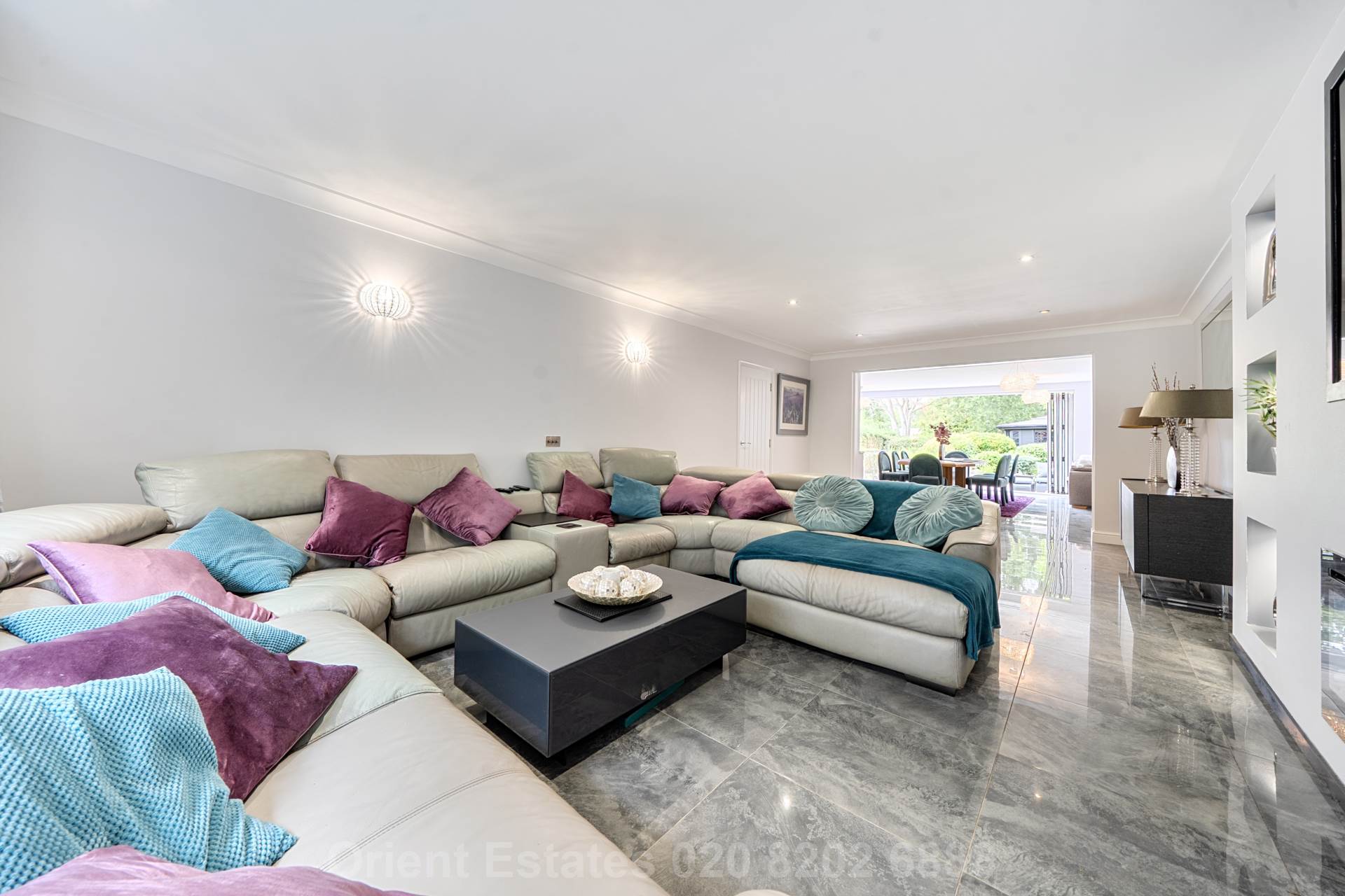 Upland Drive, Brookmans Park, Image 2