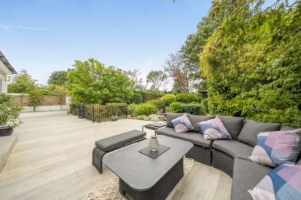 Upland Drive, Brookmans Park, Image 10