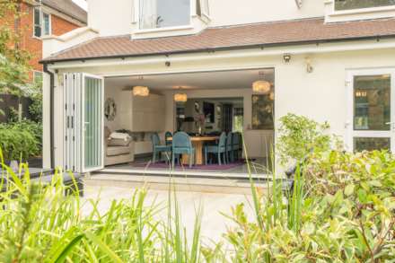 Upland Drive, Brookmans Park, Image 11