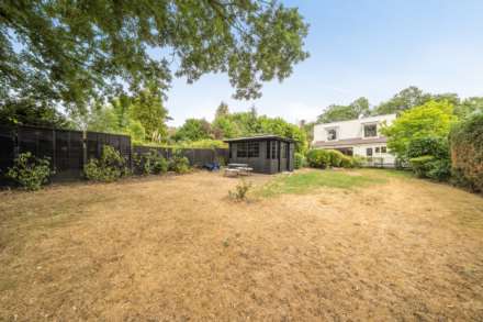 Upland Drive, Brookmans Park, Image 12