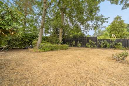 Upland Drive, Brookmans Park, Image 13