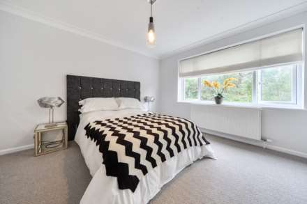 Upland Drive, Brookmans Park, Image 9