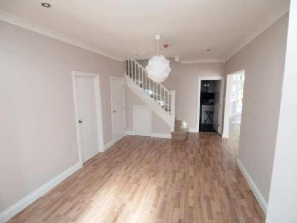 Allington Road, Hendon, Image 3