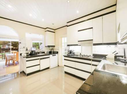 Sherwood, London, Image 2