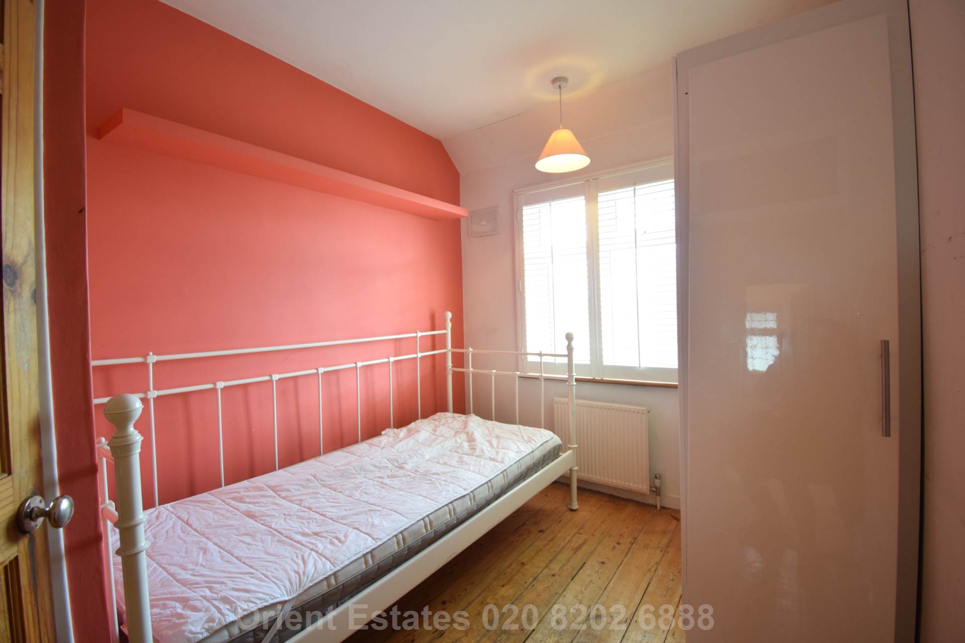Layfield Crescent, London, Image 10