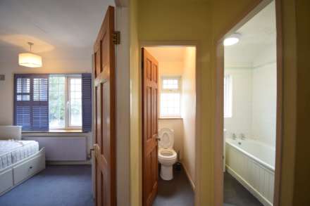 Layfield Crescent, London, Image 11