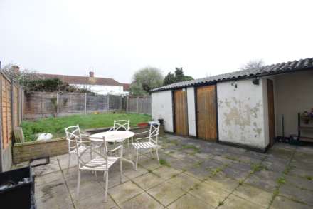 Layfield Crescent, London, Image 6