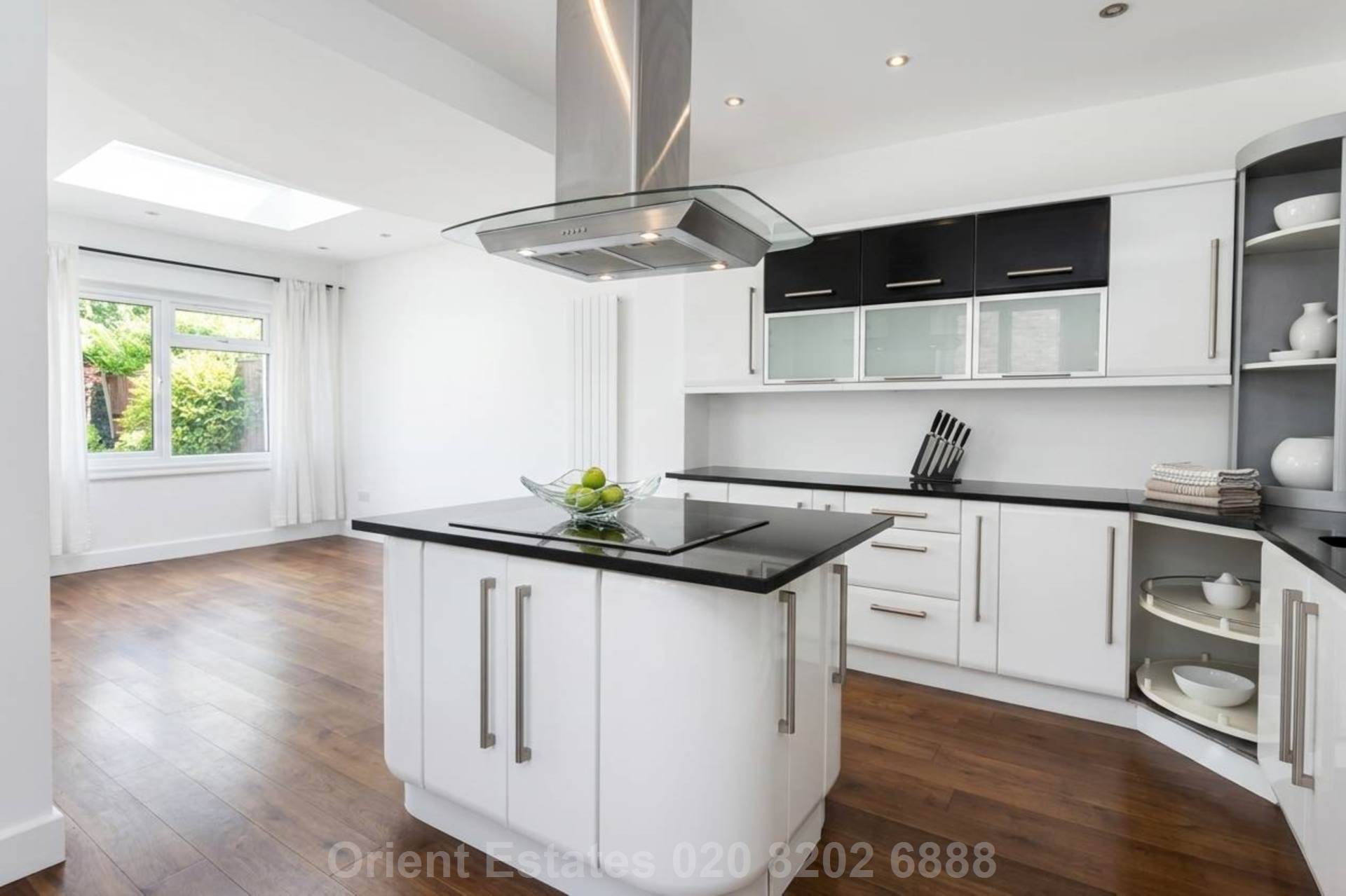 Endersleigh Gardens, London, Image 1