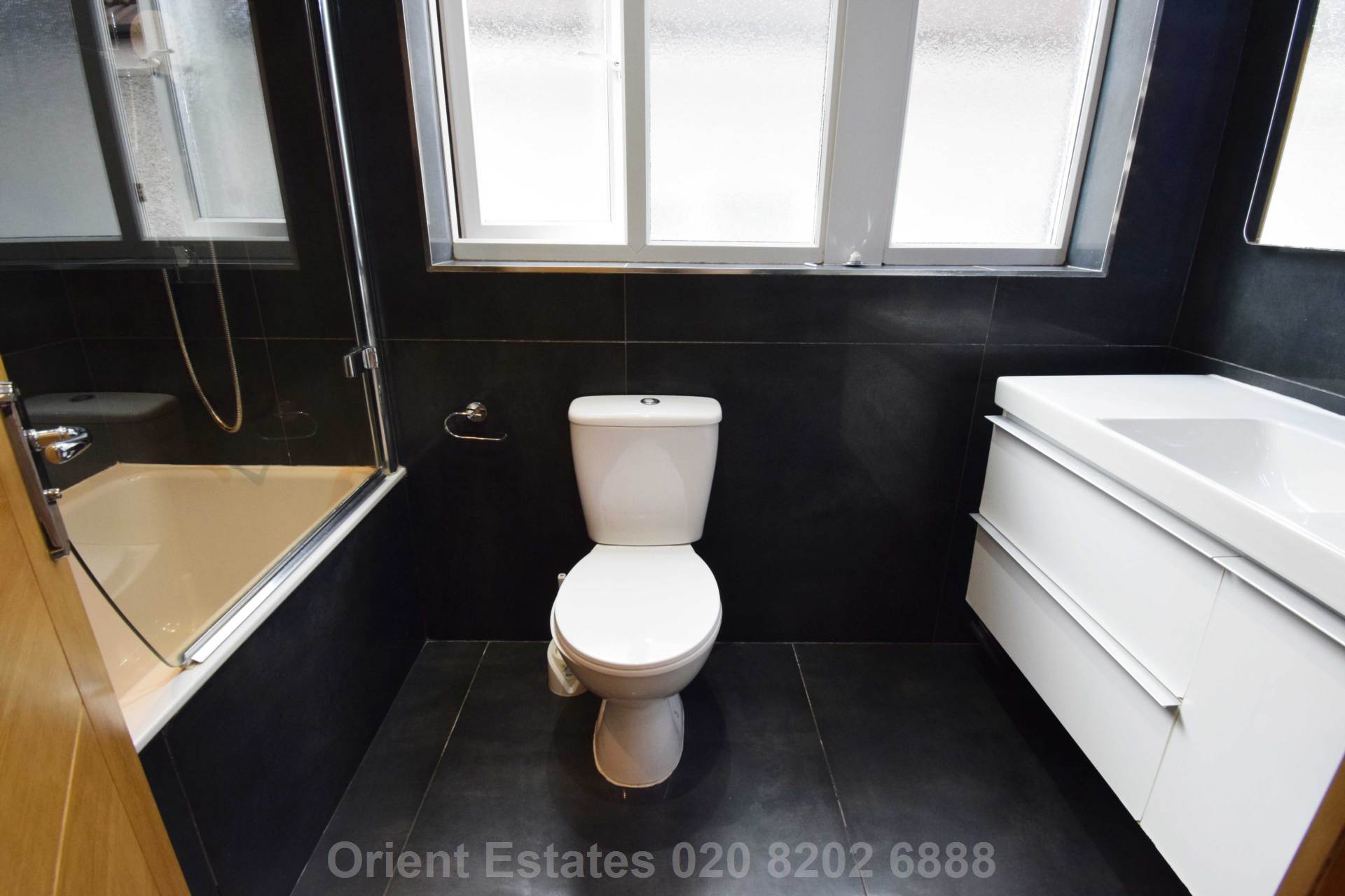 Neeld Crescent, London, Image 8