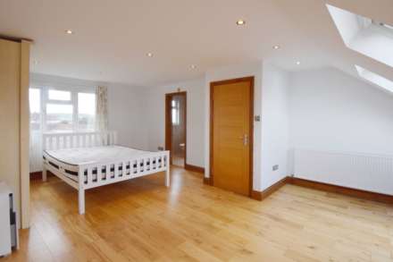Neeld Crescent, London, Image 13