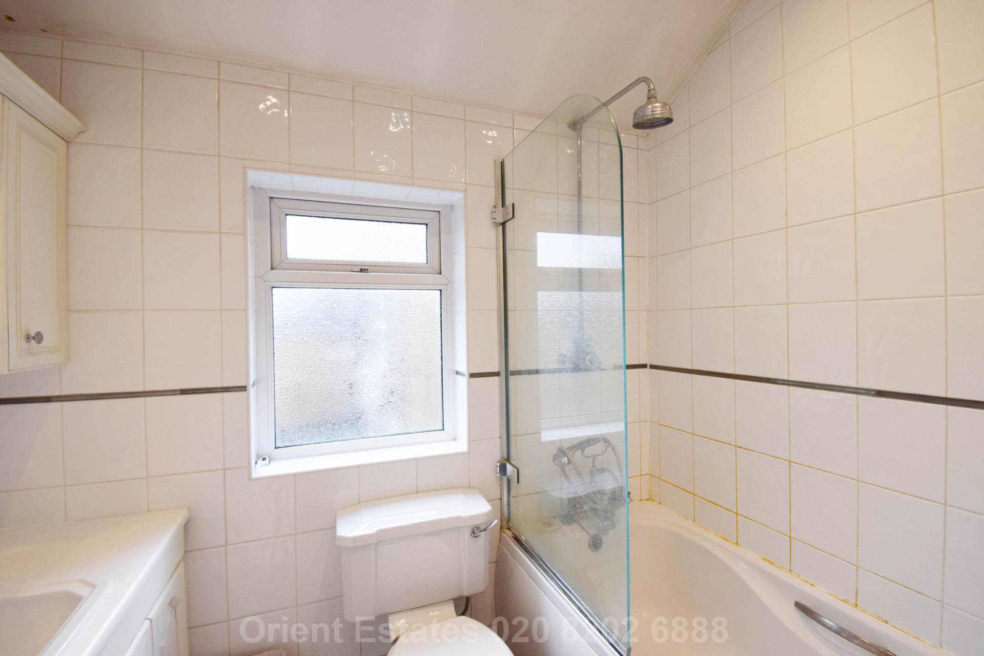 Station Road, London, Image 6