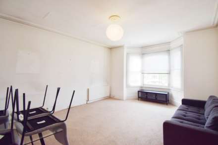 Property For Rent Station Road, London