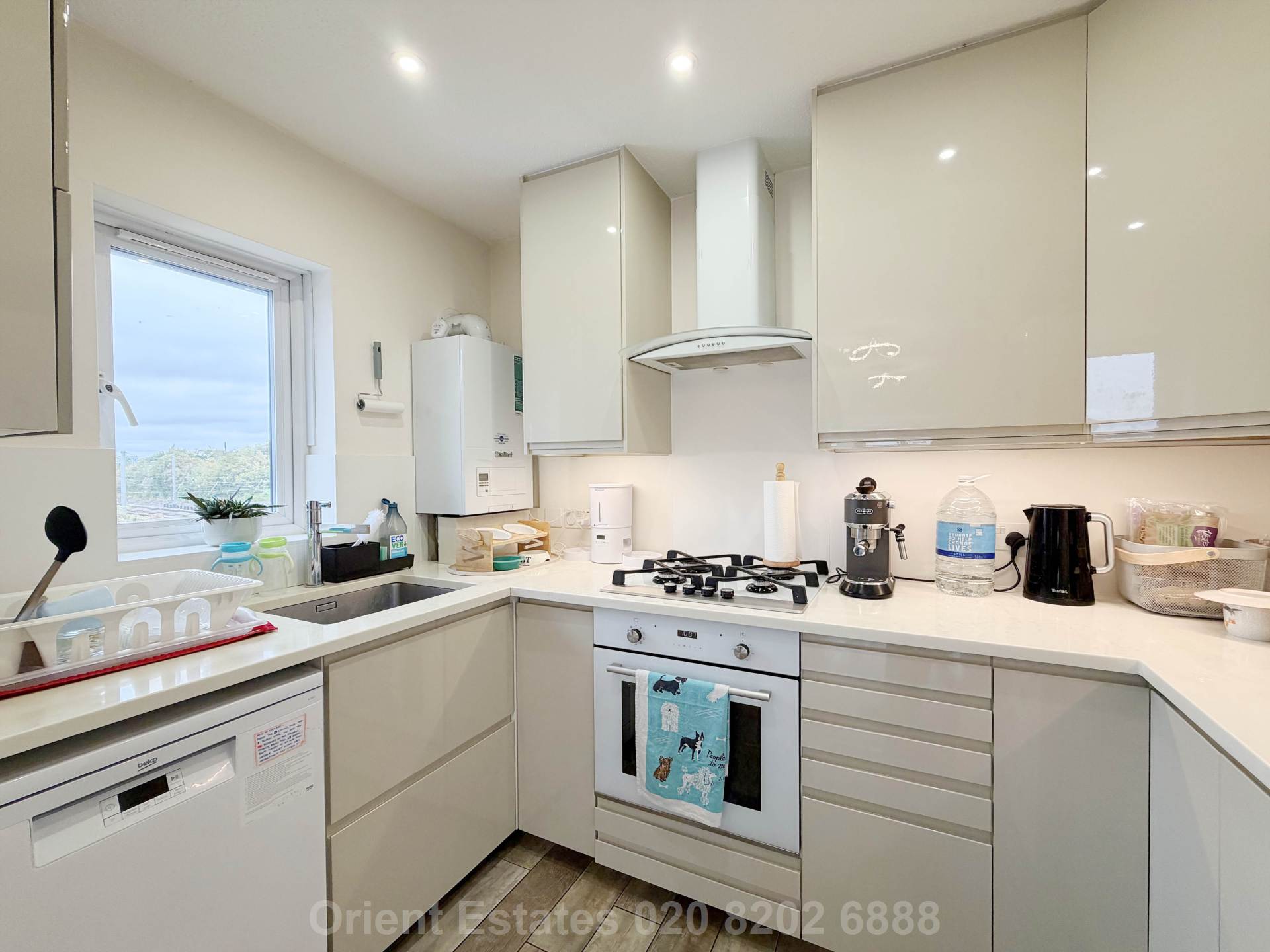 Brent View Road, West Hendon, Image 3
