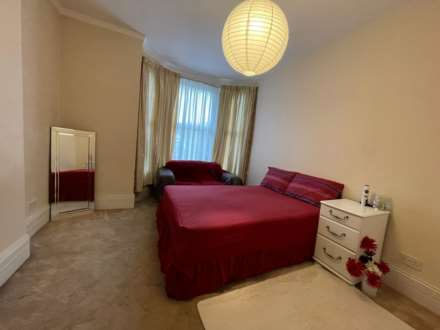 Church Road, Hendon, Image 5