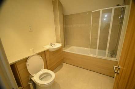 Greyhound Hill, Hendon  One bedroom flat, Image 13