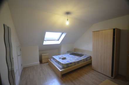 Greyhound Hill, Hendon  One bedroom flat, Image 14