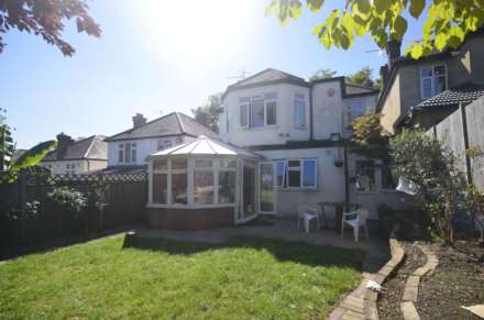 Park Side, Dollis Hill, Image 21
