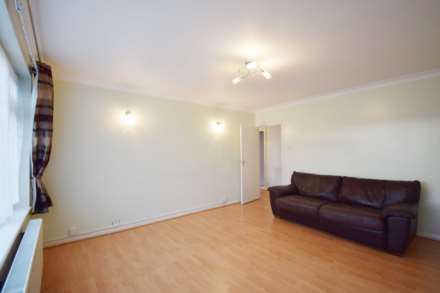 1 Bedroom Flat, Colindeep Lane, Colindale