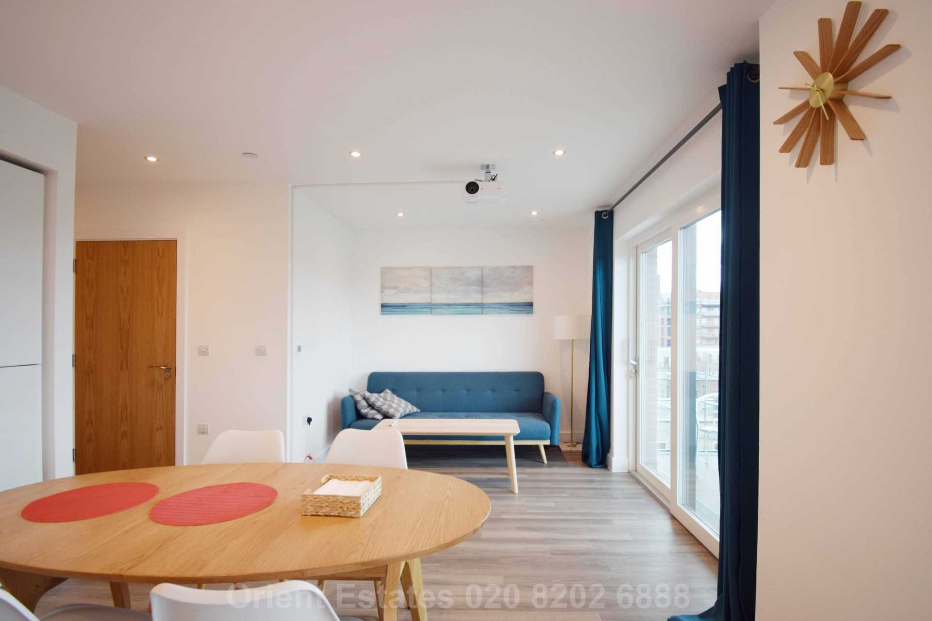 Lismore Boulevard, Colindale, Image 11