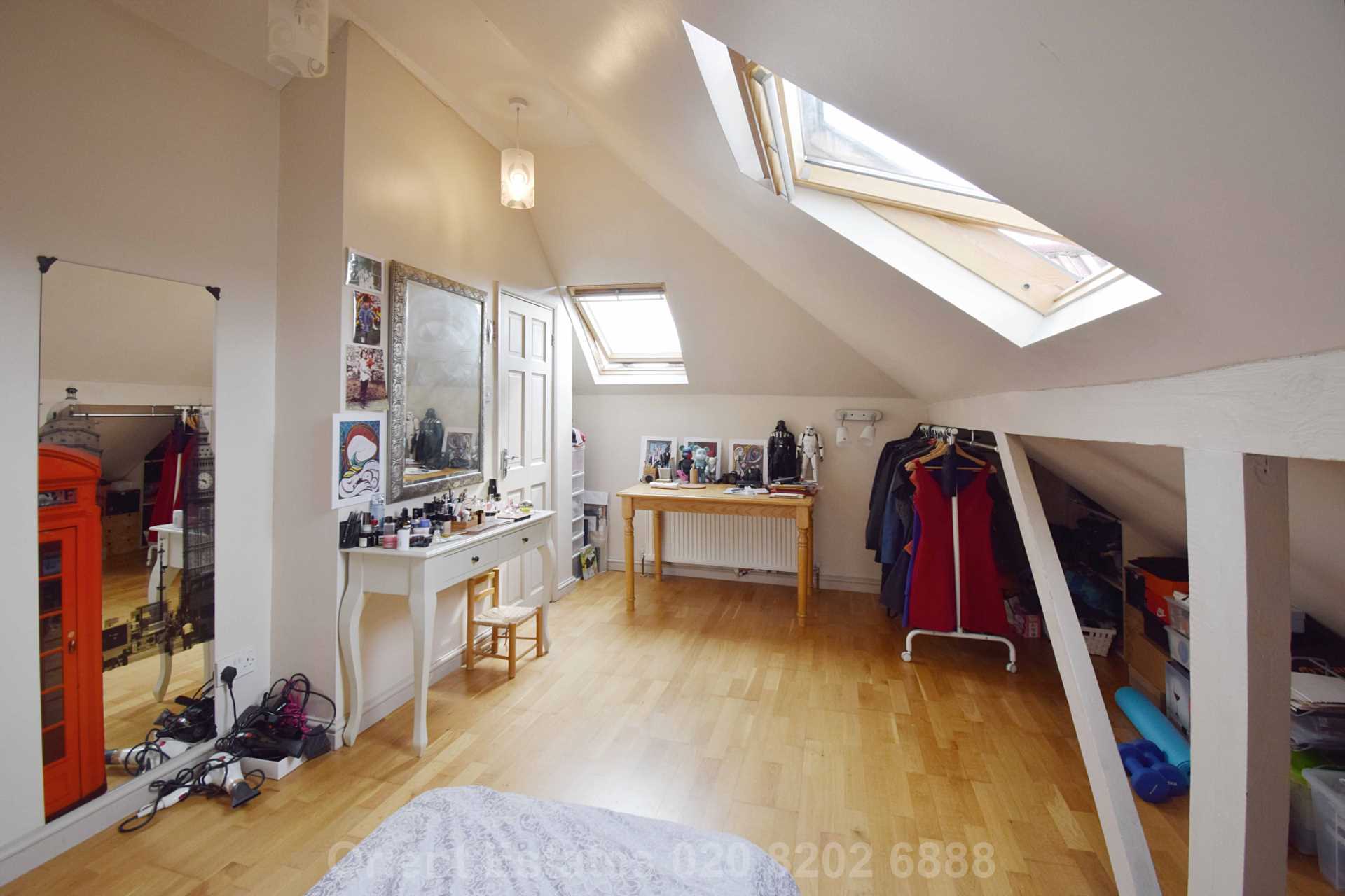 Allington Road, London, Image 8