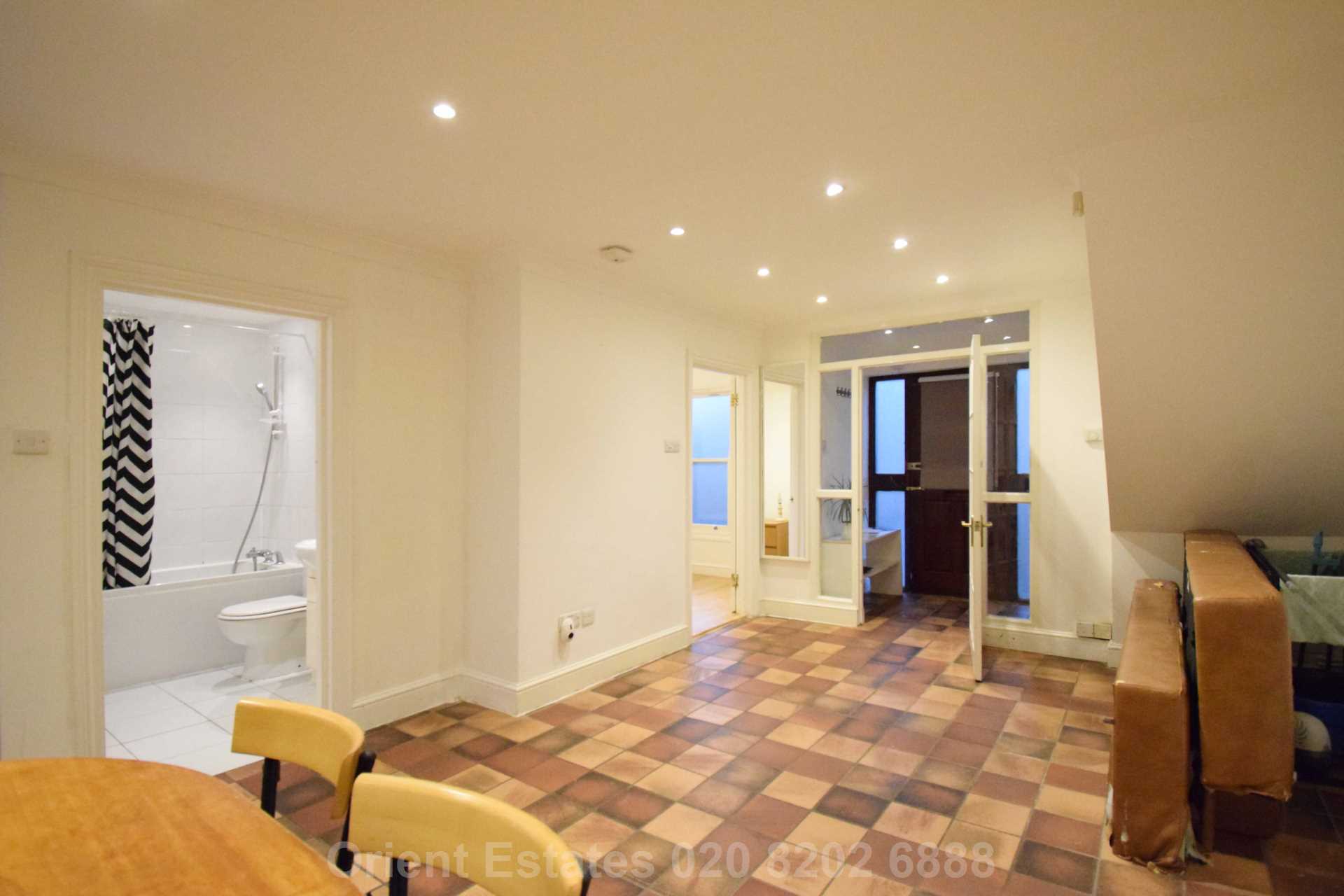 Victoria Mews, Kilburn, Image 6