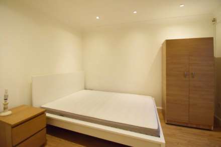 Victoria Mews, Kilburn, Image 7