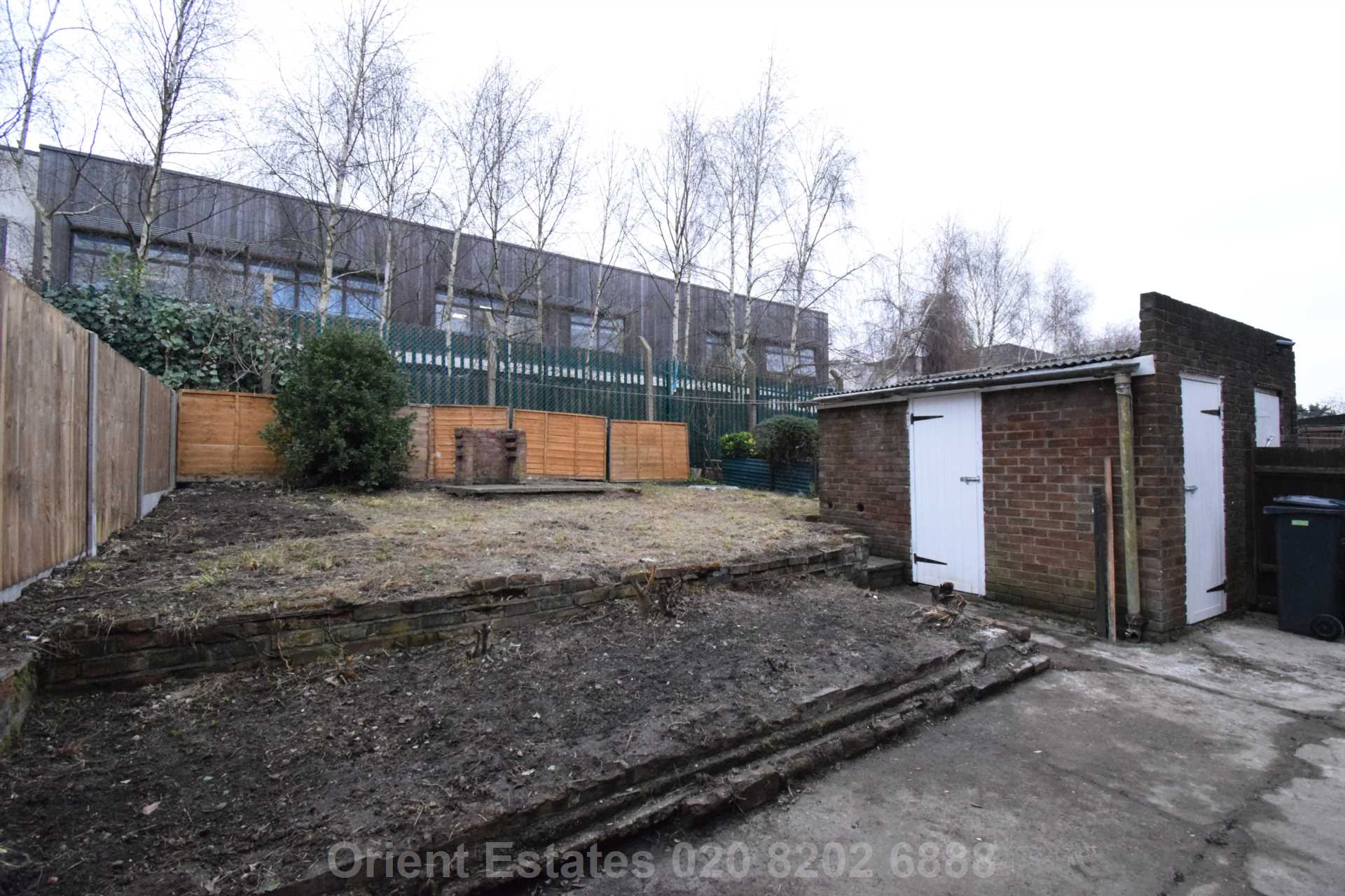 Sturgess Ave, Hendon Central, Image 15