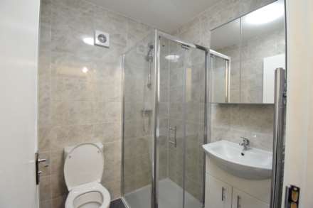 Sturgess Ave, Hendon Central, Image 5