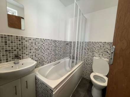 Sturgess Avenue, Hendon, Image 12