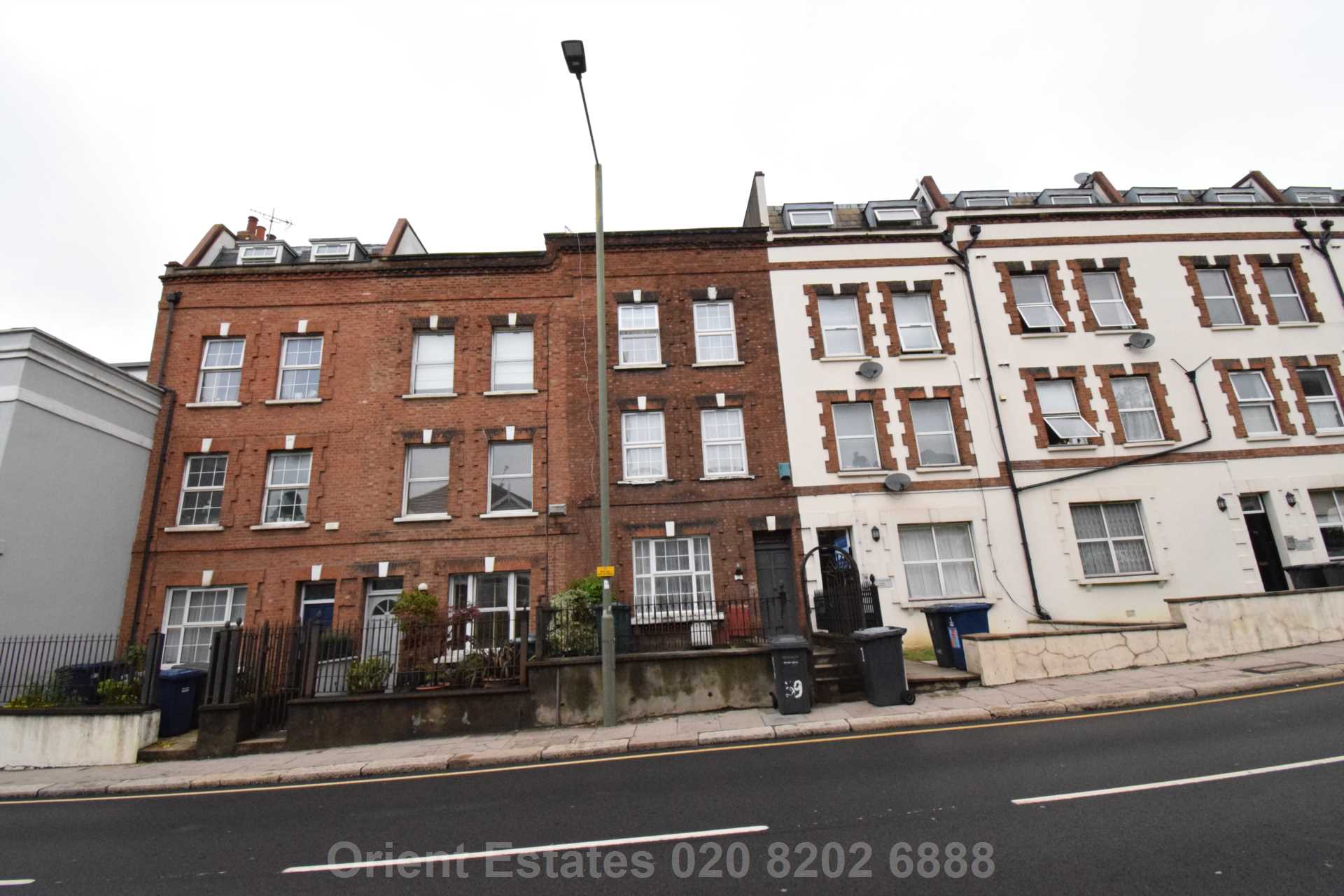 Station Road, London, Image 5