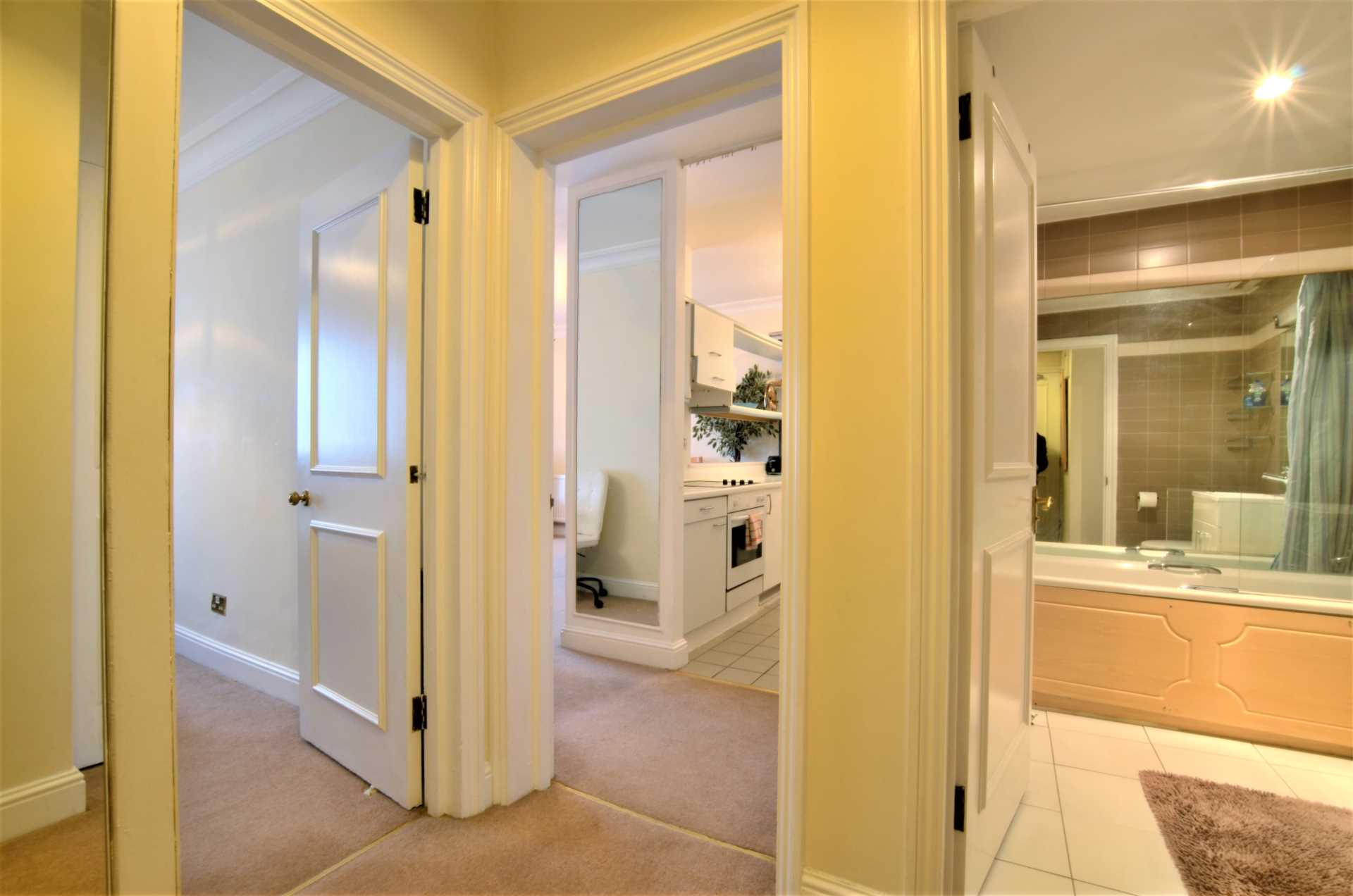 Gloucester Terrace, London, W2, Image 11