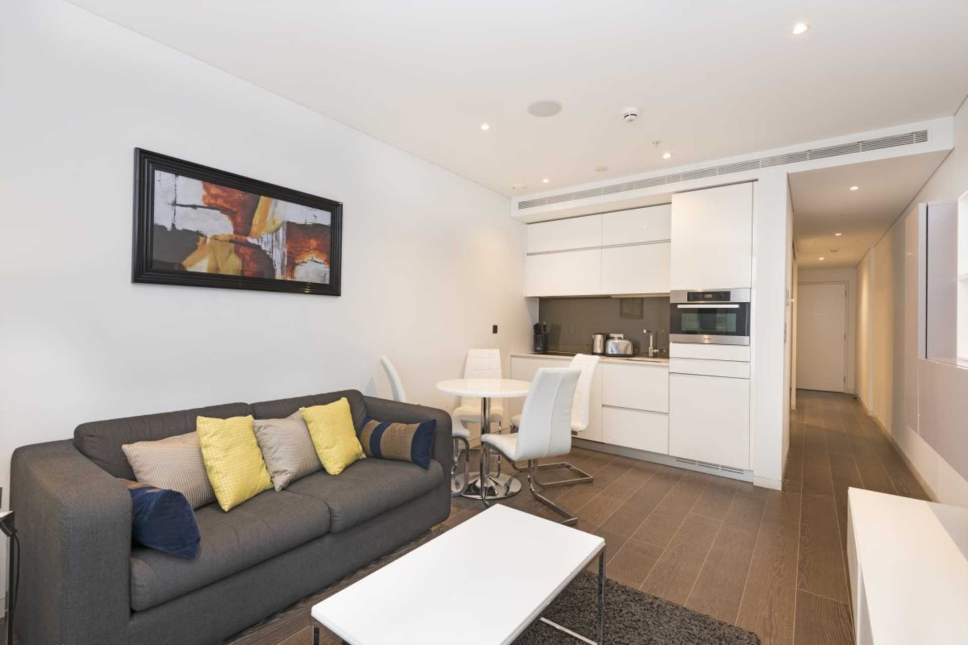 Marconi House, 335 Strand, London, Image 4
