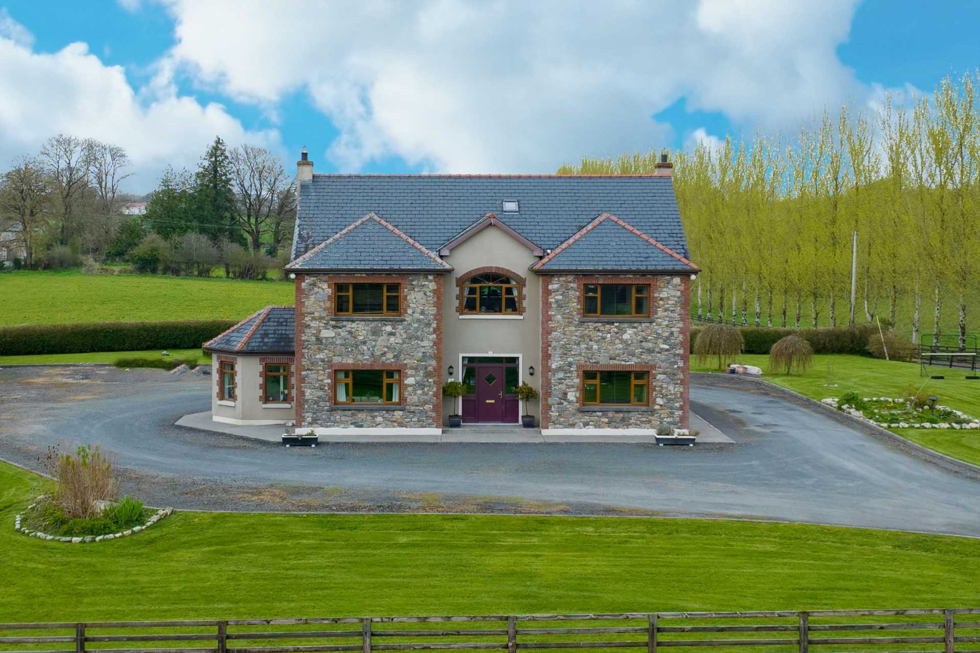 Cois Locha, Lavagh, Ballyheelan, Co. Cavan, A82 N6K1