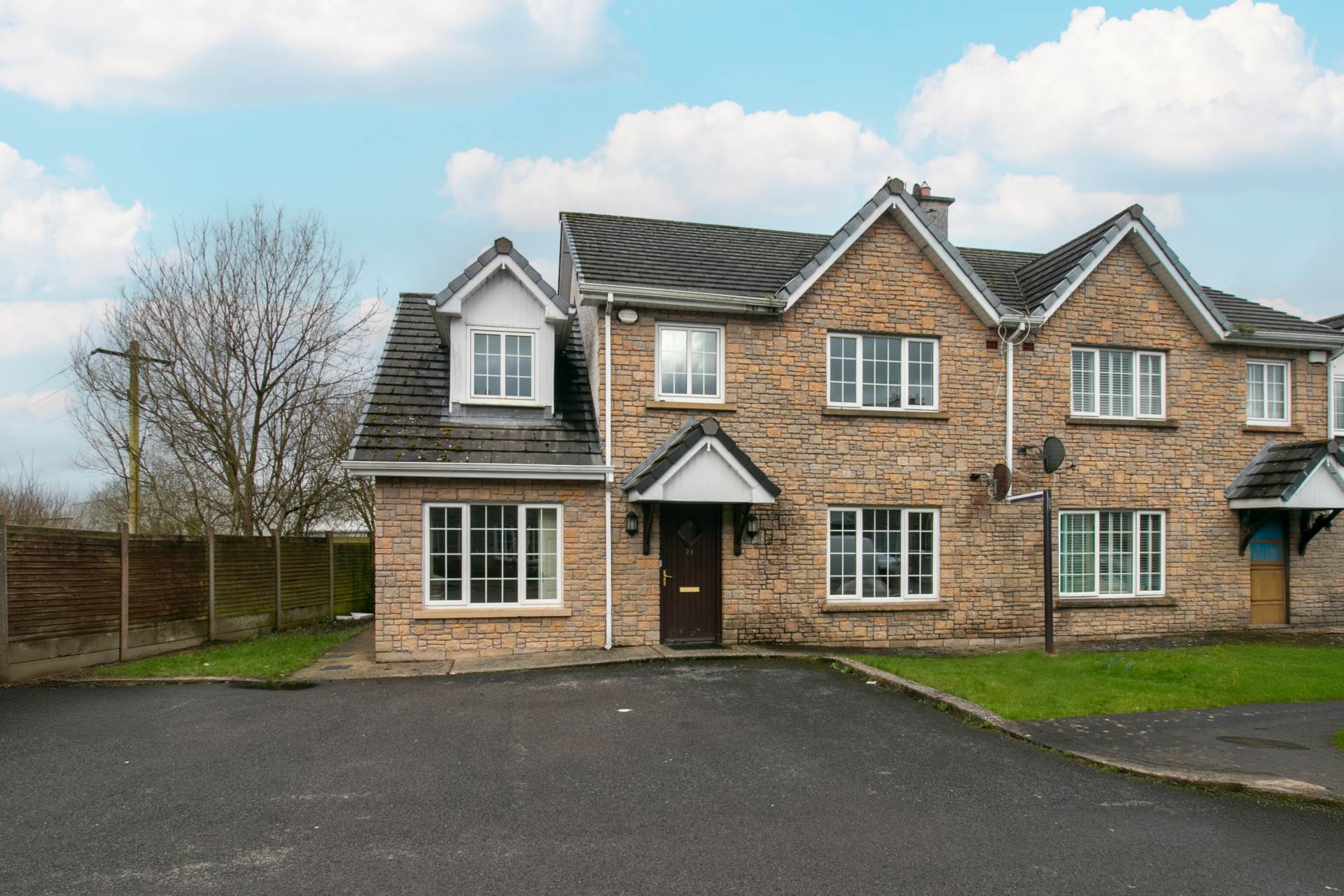 23 Oaklands Park, Ballyjamesduff, Co. Cavan, A82 Y2N5