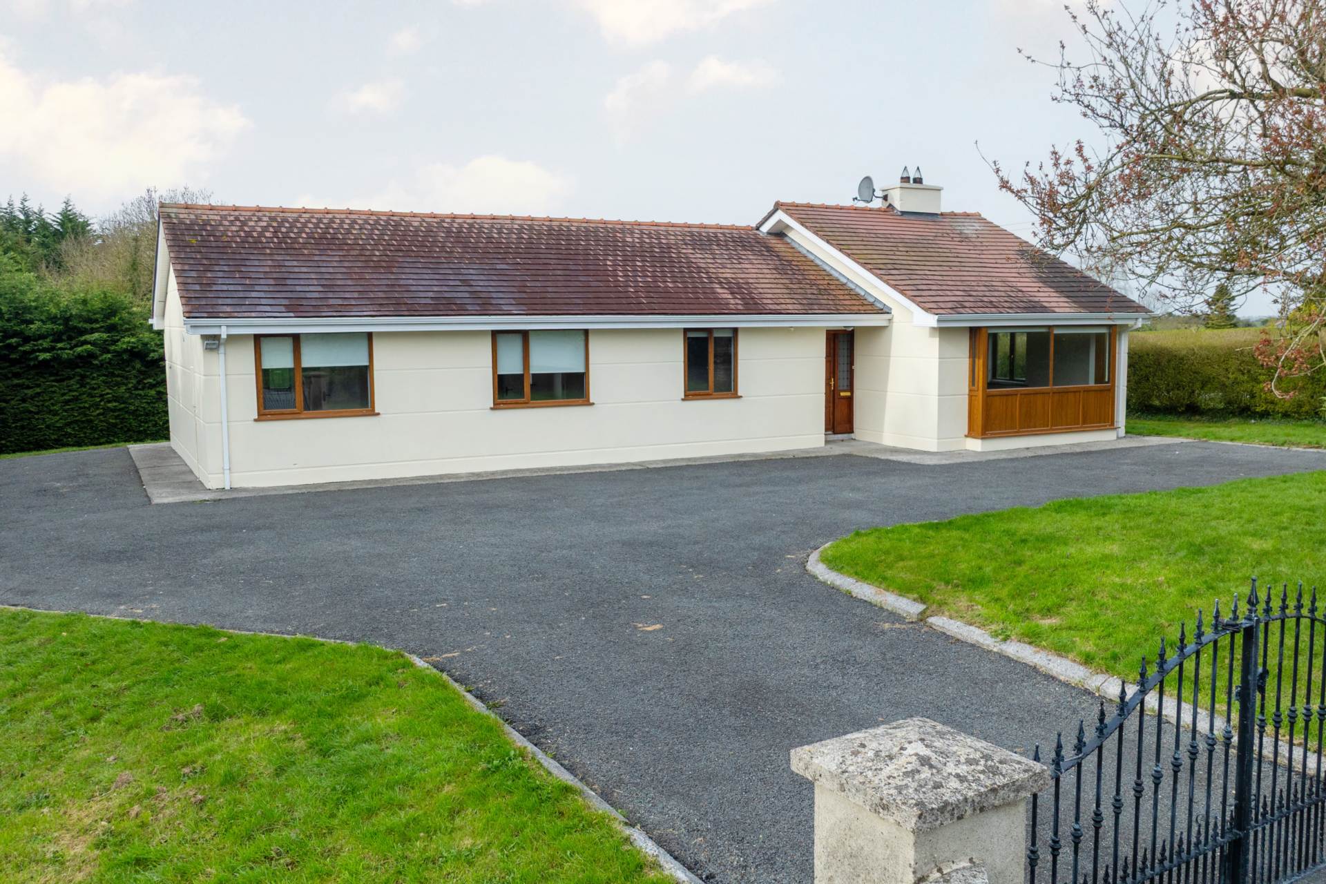 Tullyagan, Mountnugent, A82 YY07