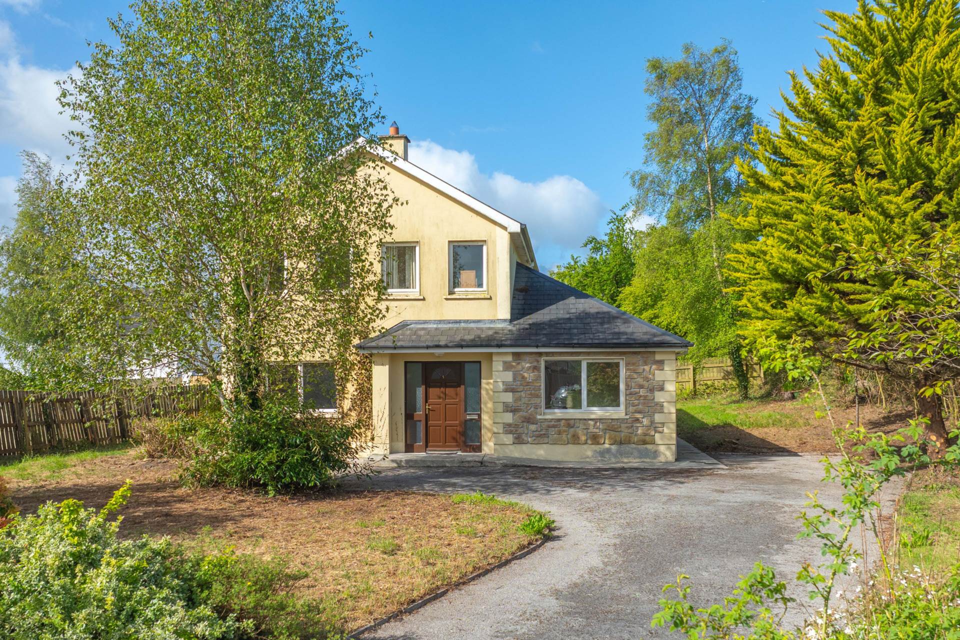 5 Cluain Álainn, Carrigallen, Co. Leitrim, H12 XY40