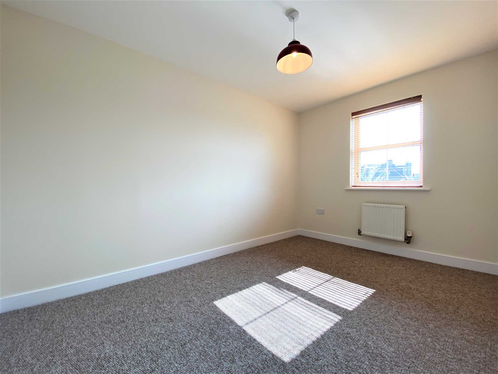 Dextor Close, Canterbury, Image 5