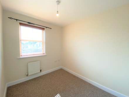 Dextor Close, Canterbury, Image 4