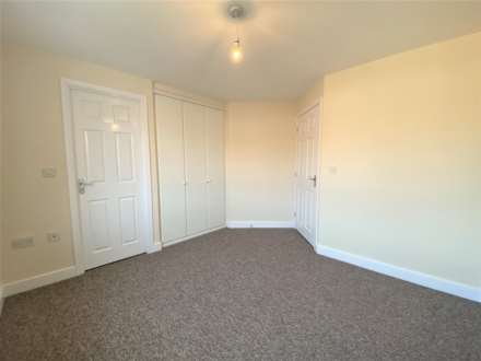 Dextor Close, Canterbury, Image 8