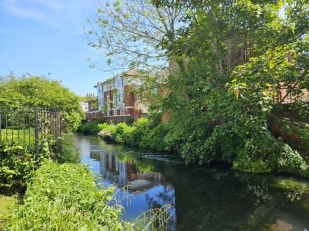 Great Stour Mews, Canterbury, Image 8