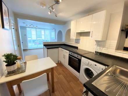 Orange Street, Canterbury, Image 2