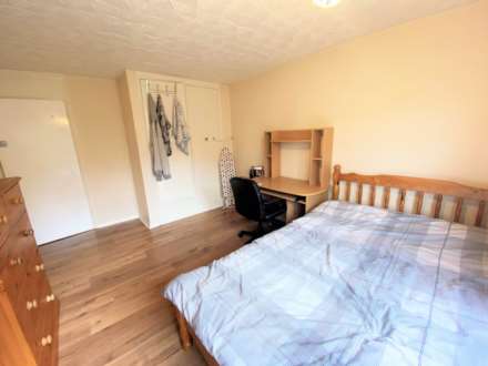 Long Meadow Way, Canterbury, Image 5