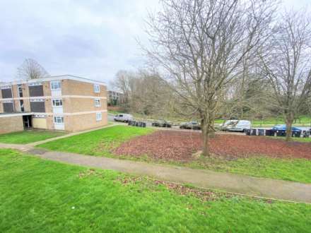Long Meadow Way, Canterbury, Image 8