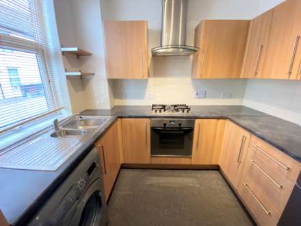 Notley Terrace, Image 4