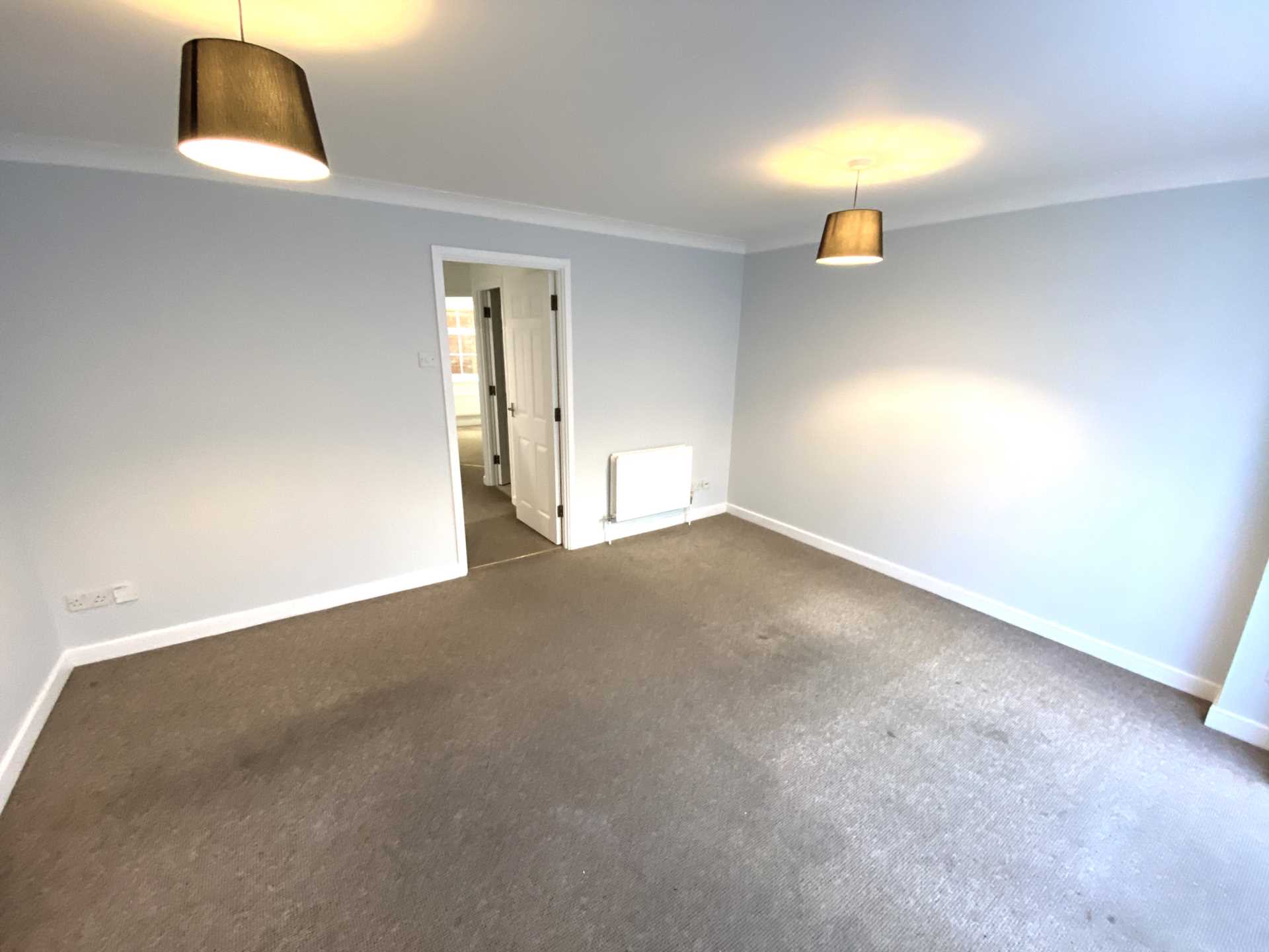 Station Road West, Canterbury, Image 3