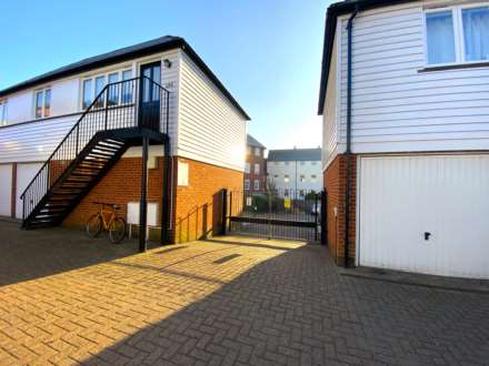 Station Road West, Canterbury, Image 10