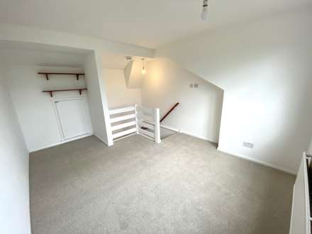 The Street, Adisham, Image 9