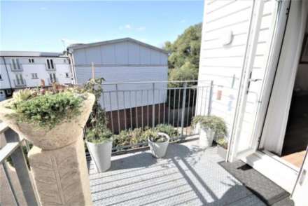 Waters Edge, Canterbury, Image 11