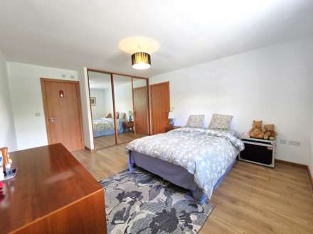 Waters Edge, Canterbury, Image 7