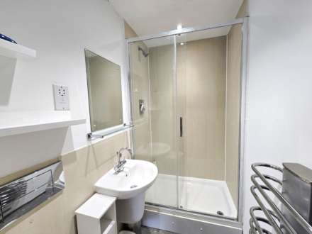 Waters Edge, Canterbury, Image 8